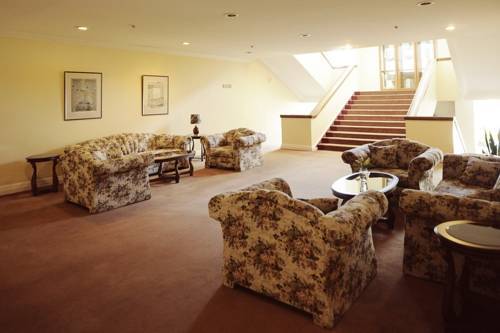 Sarunas Hotel 3*